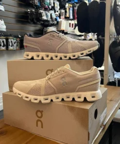 Cloud nova shoe pallet