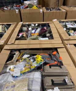 Hunting and fishing gear pallets for sale